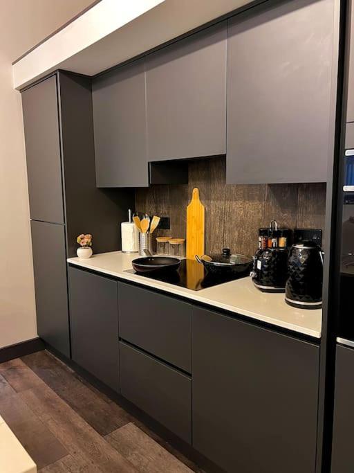 Cityzenretreat - Mezzanine Apartment Sleeps 4 Sheffield City Centre Exteriör bild