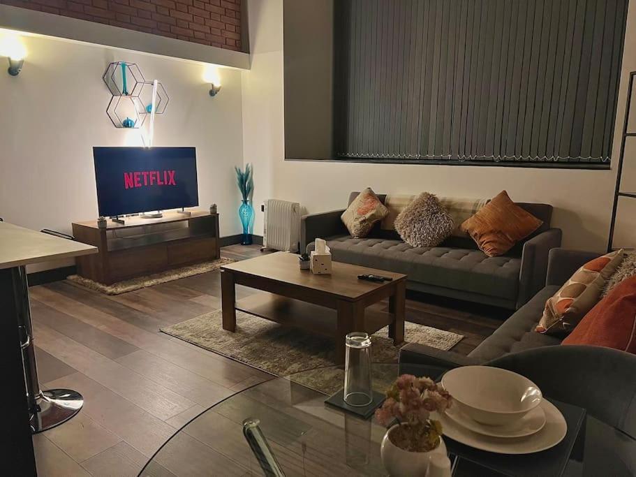 Cityzenretreat - Mezzanine Apartment Sleeps 4 Sheffield City Centre Exteriör bild